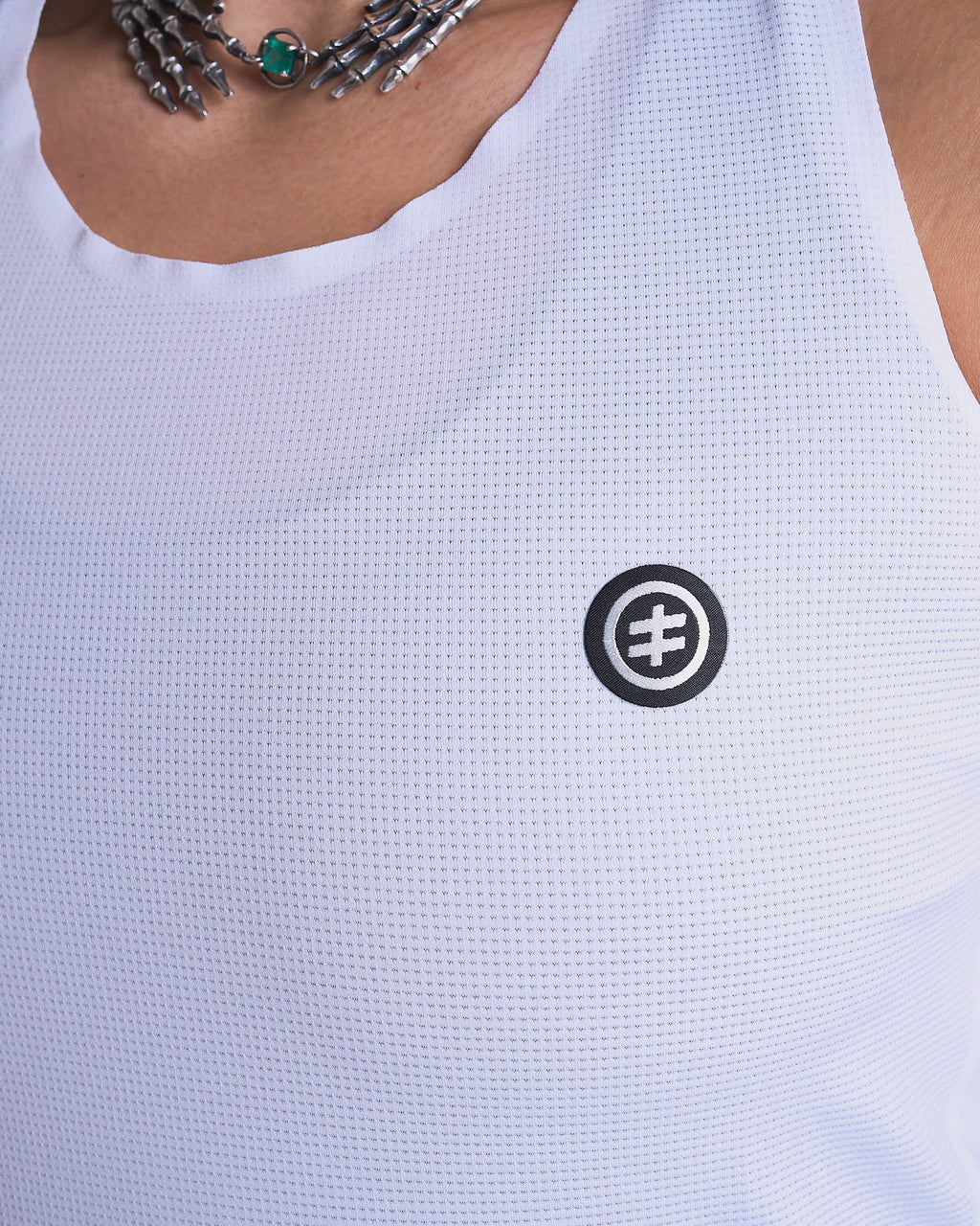 White Basic Tank wmn