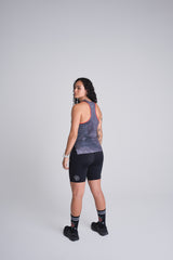 Asphalt tank women