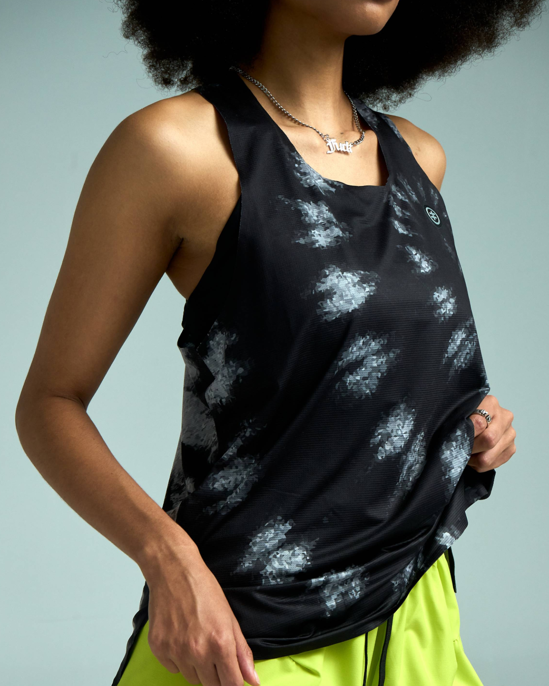 Shockwave tank women
